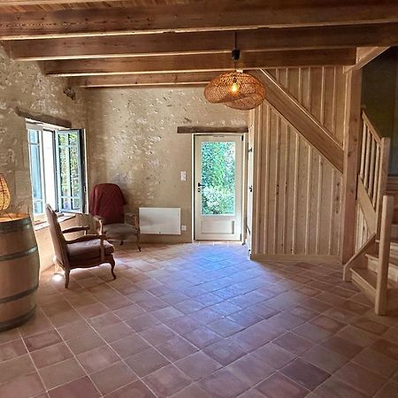 Entre-Vignes-Et-Bastides Hotell Montcaret Eksteriør bilde